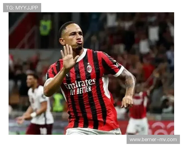 米兰前锋奥卡福尔以2000万欧元加盟利兹联开启新征程 米兰前锋奥卡福尔以2000万欧元加盟利兹联开启新征程