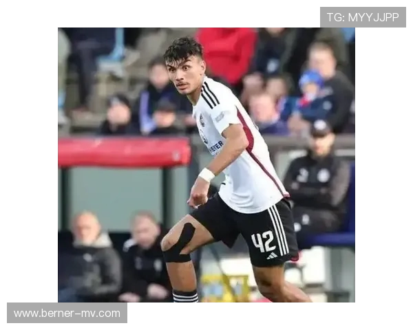 英超多队争夺詹乌尊 法兰克福标价8000万欧求售 英超多队争夺詹乌尊 法兰克福标价8000万欧求售